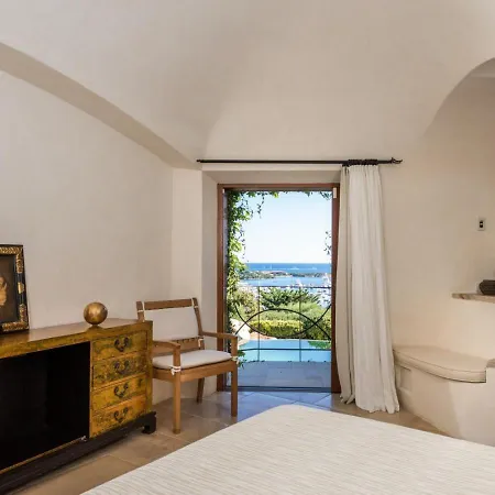 Villa Ancora - Elegant Escape Above Porto Cervo